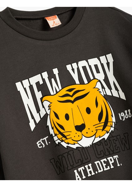 Sweatshirt Aslan Baskılı Uzun Kollu Bisiklet Yaka Pamuklu