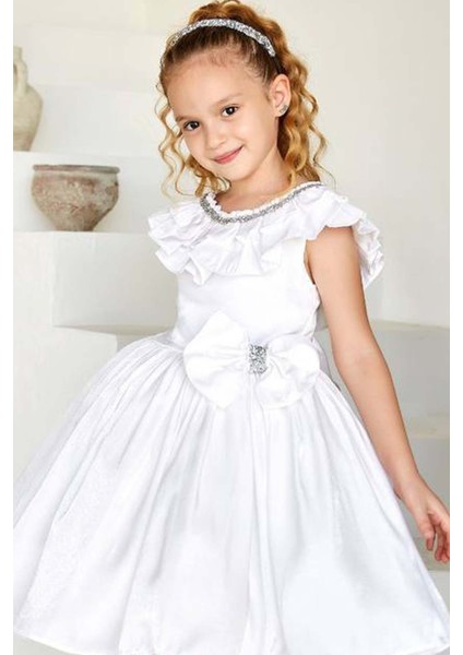Kız Çocuk Göğsü Taş Işlemeli ve Fırfır Detaylı Beyaz Abiye fiyatları