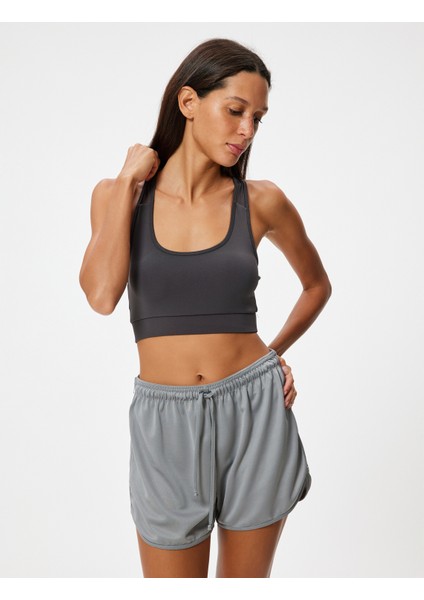 Sporcu Sütyeni U Yaka Kolsuz Tül Detaylı Slim Fit Kaplı