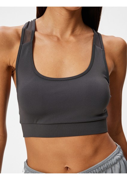 Sporcu Sütyeni U Yaka Kolsuz Tül Detaylı Slim Fit Kaplı