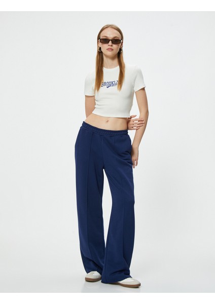 Crop Tişört Kolej Baskılı Kaşkorse Slim Fit