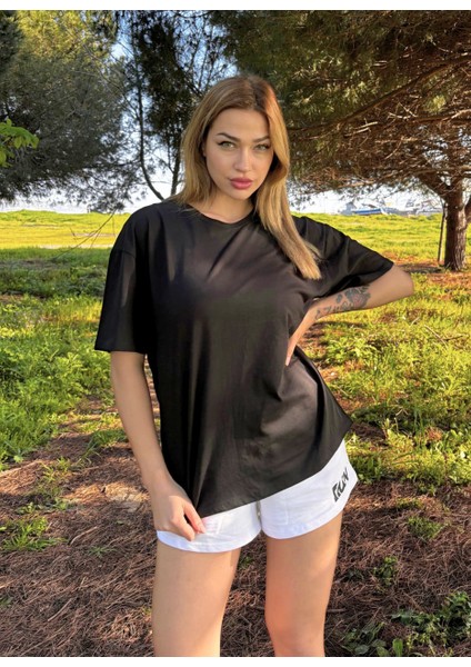 Siyah Baskısız Basic Pamuklu Oversize Tişört fırsatları