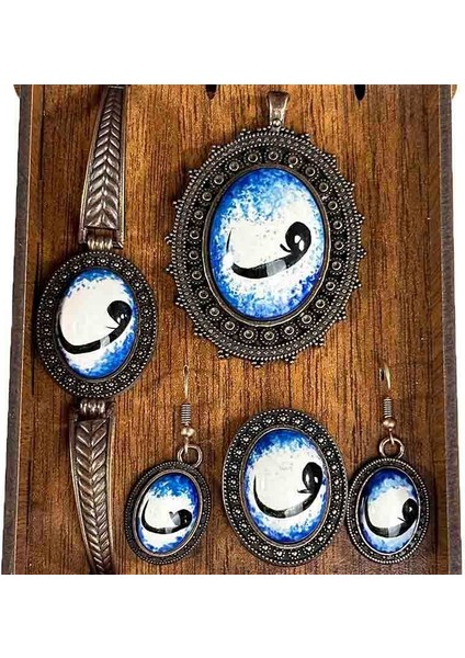 Dini Hediye Vav Motifli Iznik Çini Takı Seti