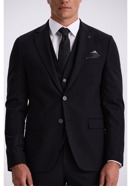 Siyah Slim Fit Mono Yaka Çift Yırtmaçlı Yelekli Takım Elbise