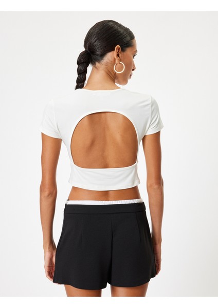 Crop Tişört Sırt Detaylı Bisiklet Yaka Kısa Kollu Slim Fit