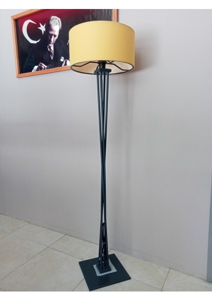Ahşap Lambader