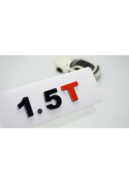 1.5t Bagaj Siyah Kırmızı Yazı Logo Volkswagen Ile Uyumlu