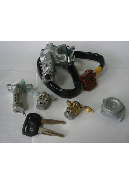 Honda Accord- 1999-2000; Kontak Kilit Seti (3lü) (Kontak/kapı/bagaj) (Termikli) Oem No: (35010-S84-A00)