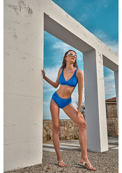 Kadın Tül Detaylı Toparlayıcı Yüksek Bel Bikini Takımı 24S100ST