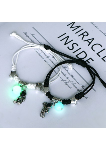 A15 Yeni Aydınlık Astronot Yıldız Anahtar Bilezik Çift El Yapımı Ayarlanabilir Halat Eşleşen Arkadaş Bilezik Sonsuz Aşk Aksesuarları Hediye (Yurt Dışından) fiyatları