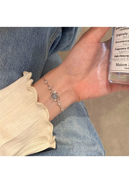 1 Adet Tarzı A Moda Zarif Köpüklü Zirkon Çiçek Bilezik Kadın Kızlar Için Narin Zincir Bilezikler Starlight Parti Takı Hediyeler (Yurt Dışından)