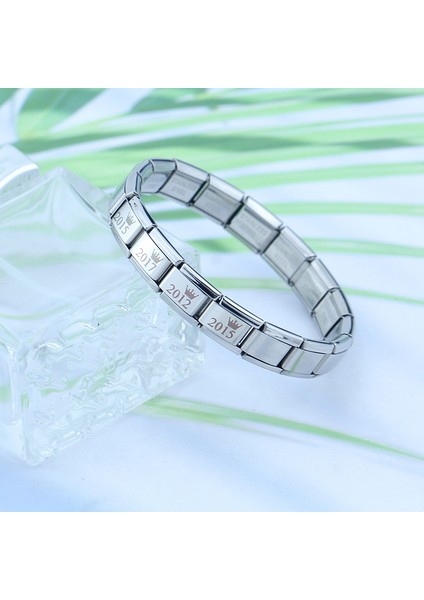 NO.2022 Boyutu Ha Moda Popüler En Orijinal Papatya Doğum Yılı Charm Bağlantılar Fit 9mm Bilezik Paslanmaz Çelik Takı Dıy Yapımı DJ428 (Yurt Dışından) modelleri