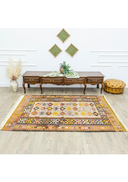 Rissa Geometrik Tasarımlı El Dokuma Kilim 152X220 cm