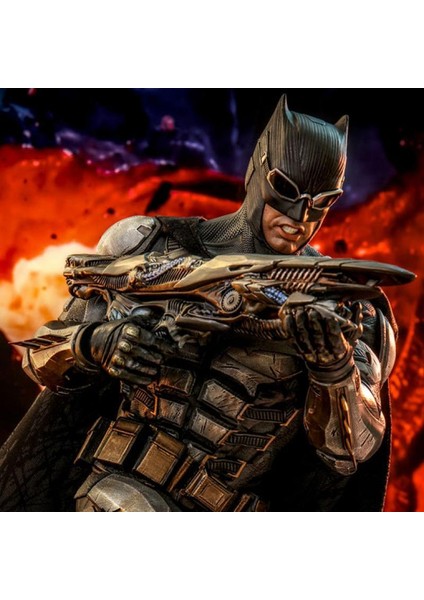 Batman (Tactical Batsuit Version) Sixth Scale Figure - 911795 TMS085 - Dc Comics / Zack Snyder’s Justice League