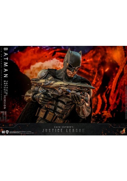 Batman (Tactical Batsuit Version) Sixth Scale Figure - 911795 TMS085 - Dc Comics / Zack Snyder’s Justice League