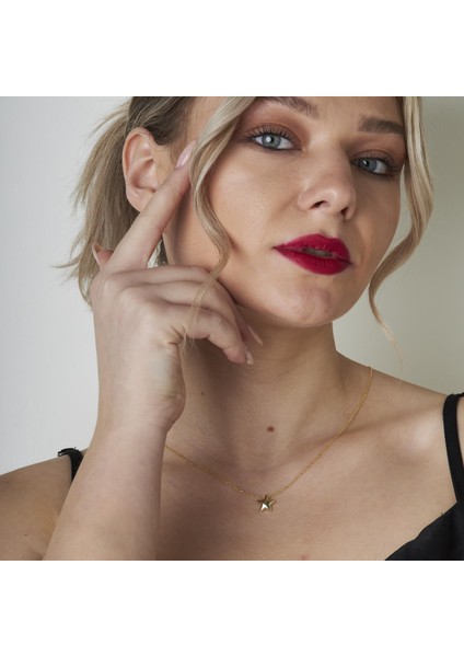 Parlak Kavisli Yıldız Kolye Ucu modelleri