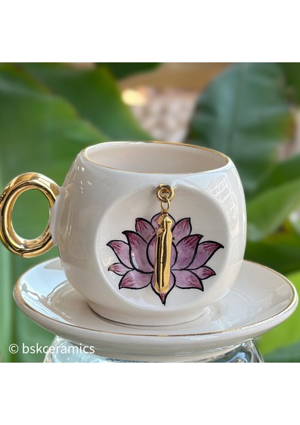 Bsk Ceramics Handmade Harfli Lotus Kahve Fincanı “ınner Peace”