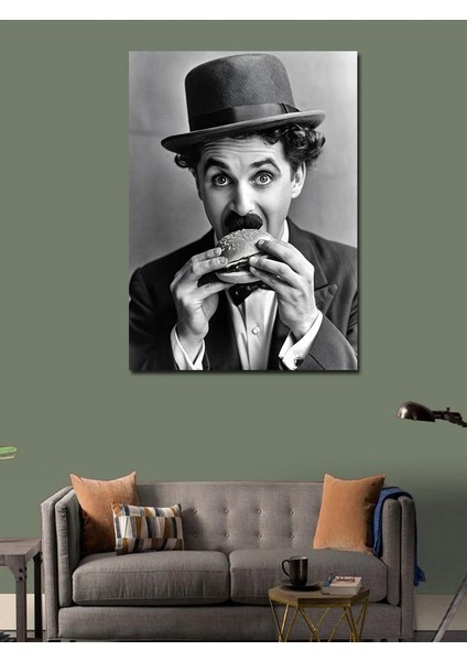 Kanvas Tablo Charlie Chaplin Hamburger Yiyor