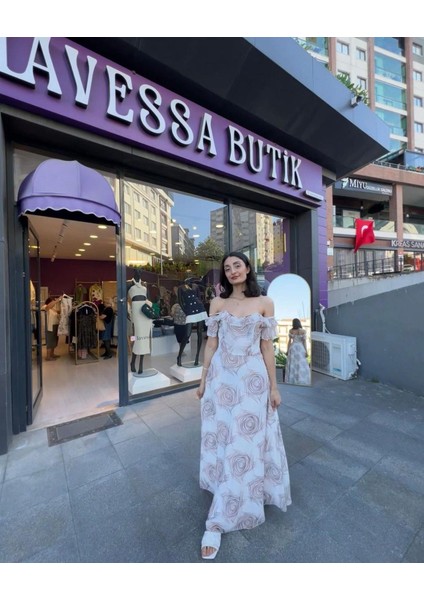 Şerit Geçişli Şifon Elbise - Beyaz