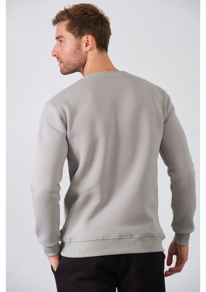 Erkek Nakışlı Slim Fit Bisiklet Yaka Sweatshirt 3 Iplilk Şardonlu Kumaş fırsatları