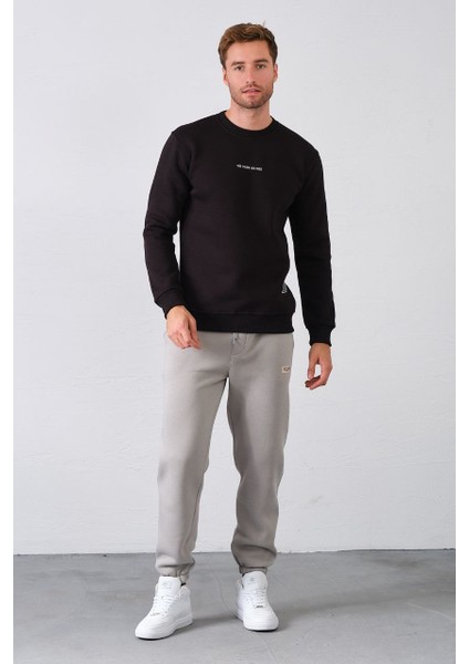 Erkek Nakışlı Slim Fit Bisiklet Yaka Sweatshirt 3 Iplilk Şardonlu Kumaş