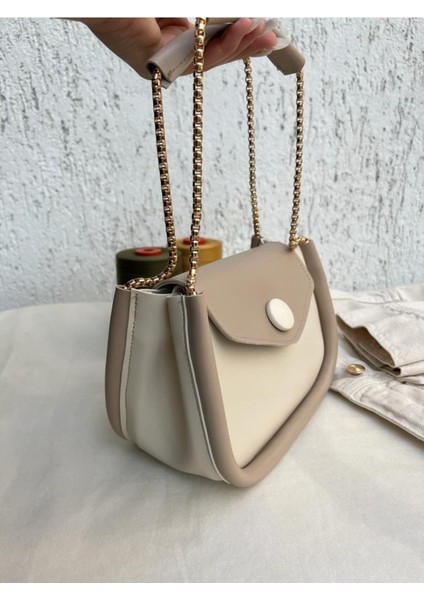 Tekno Trust Type 4 Kadın Vizon Krem Zincirli Baget Çanta Basic Ek Özellik Mevcut Değil Düz 1'li Tüm Yaş Gruplar modelleri