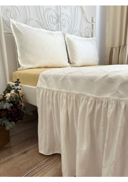 Decamor Home 3 lü Set Ekru Saten Yatak Runner Set Yatak Örtüsü