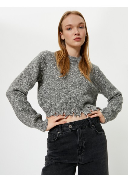 Kırçıllı Triko Kazak Yırtık Detaylı Uzun Kollu Bisiklet Yaka