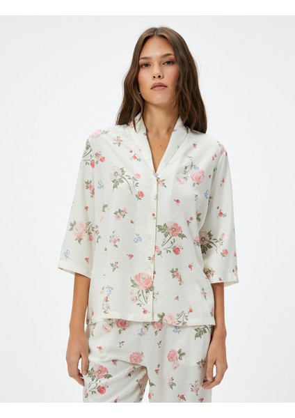 Çiçekli Düğmeli Pijama Üstü Yarım Kollu modelleri