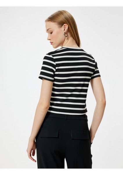 Basic T-Shirt Kısa Kollu Bisiklet Yaka Slim Fit