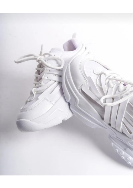 Kadın Bağcıklı Şeritli Spor Ayakkabı-Beyaz indirimleri