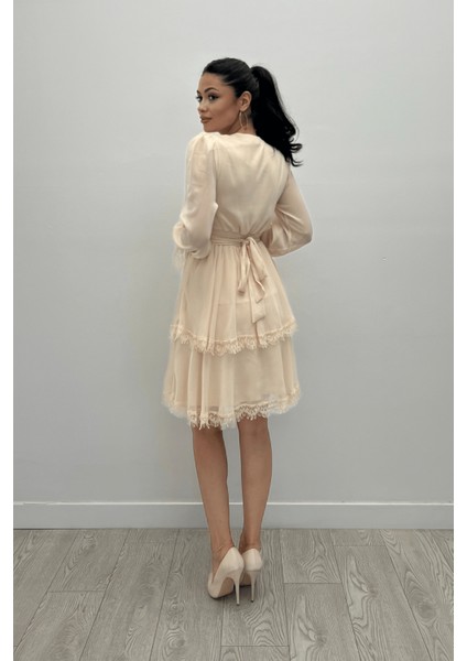 Sifon Kumaş Kruvaze Yaka Mini Elbise - Krem
