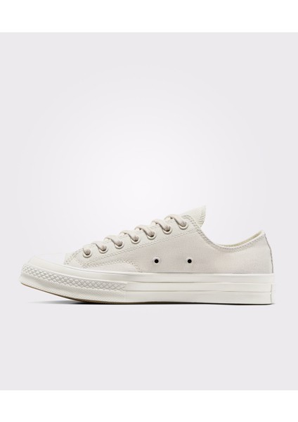 Chuck 70