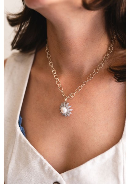 Inci Zirkon Taşlı Gümüş Kolye