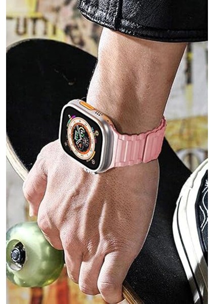 Apple Watch Uyumlu 42 44 45 49MM Uyumlu Mıknatıslı Ultra Sağlam Silikon Kordon