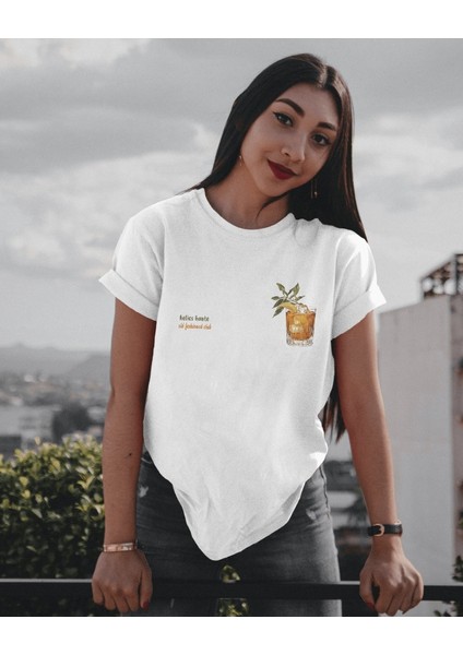 Old Fashioned Kokteyll Tasarım Relaxed Fit Kadın Önü Baskılı Tişört