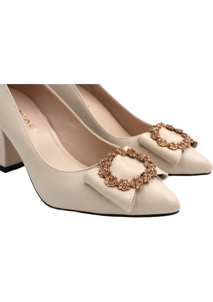 (Kırcalı) Topuklu Kadın Ayakkabı Ten modelleri