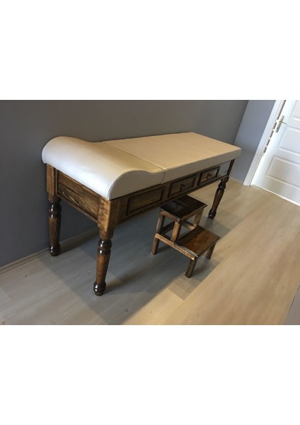 Torna Ayaklı Ahşap Muayene Divanı