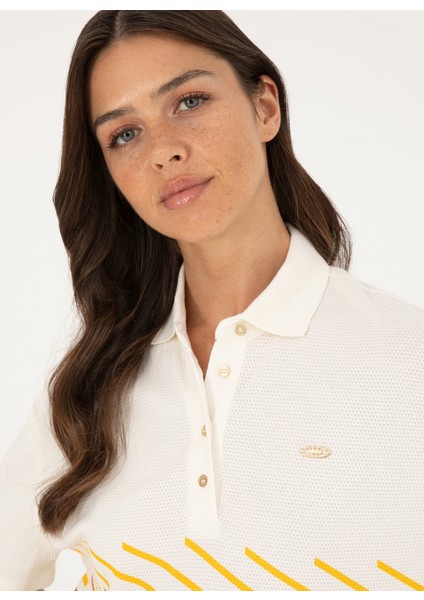 Ekru Kadın Standart Polo T-Shirt PISKU fırsatları