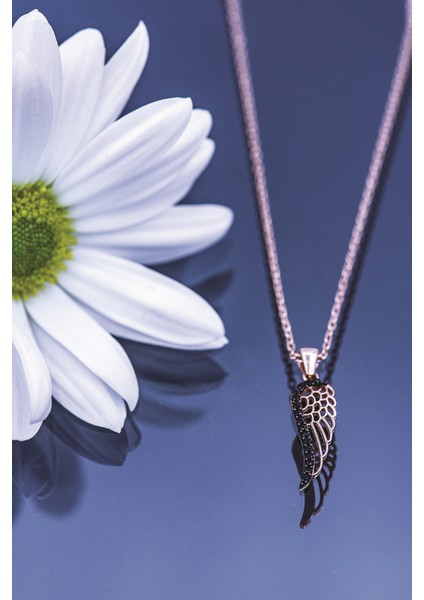 Kadın Orjinal 925 Ayar Gümüş Zirkon Taşlı Melek Kanat Model Kolye fırsatları