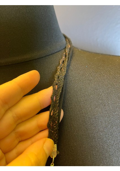 Siyah Boncuk ve Güpürlü Kadın Tasarım Kolye Boy 41 fırsatları