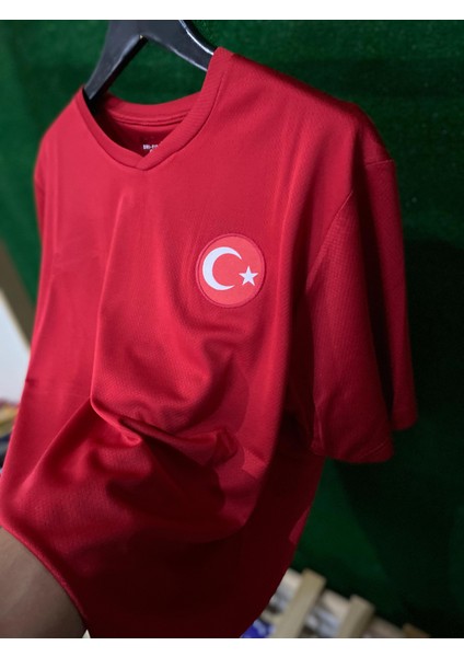 Türkiye Euro 2024 Milli Takım Kırmızı Forması modelleri