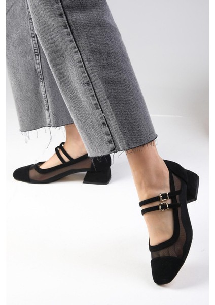Isabel Siyah Renk Süet Küt Burunlu File Detaylı Kadın Kısa Topuklu Ayakkabı modelleri
