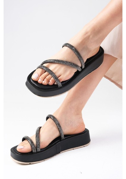 Palmira Siyah Renk Küt Burunlu Şişme Bantlı Kadın Düz Terlik fiyatları