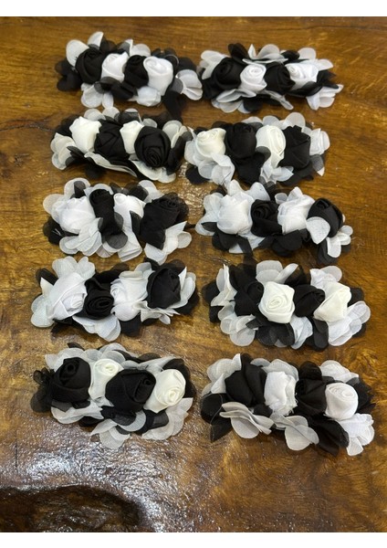 10 Adet Siyah Beyaz Çiçekli Arma Set Dikiş Aplike 10X4 cm fiyatları