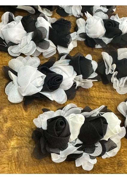 10 Adet Siyah Beyaz Çiçekli Arma Set Dikiş Aplike 10X4 cm modelleri