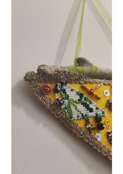Duvar / Kapı / Balkon Süsü -Keçe / Iğne Oyası / Oya / Kanaviçe / Figür ve Boncuk Işlemeli /nazarlık fiyatları