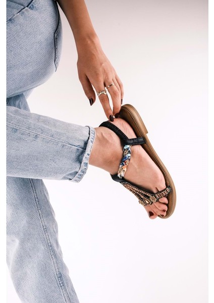 Feles Düz Taban Fular Detaylı Kadın Sandalet indirimleri