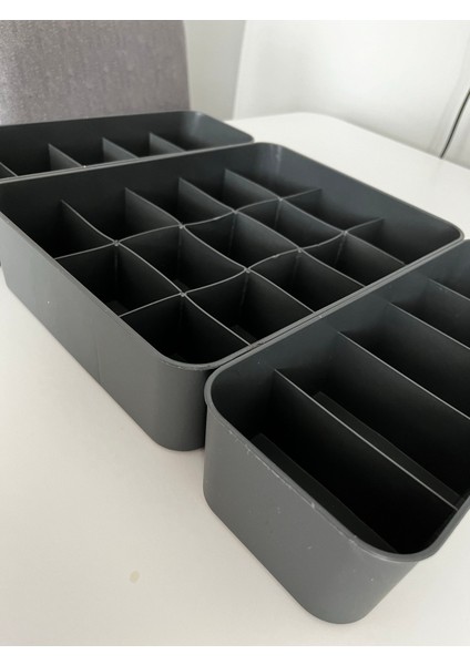 3 Parça Çekmece Içi Düzenleyici Organizer Set 1 Adet 15 Bölmeli Çekmece İçi Düzenleyici, 2 Adet 5 Bölmeli Çekmece İçi Düzenleyici modelleri