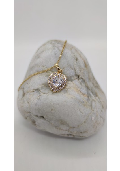 Kalpli Taşlı Çelik Kolye